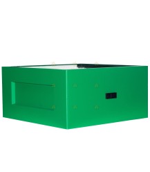 Grün lackierter Polystyrol-Brutkasten mit Fluglöchern