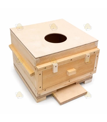 Warré Abdeckplatte Holz mit Futterloch 34 cm x 34 cm 